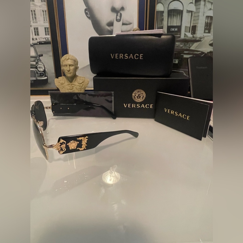 Authentic NWT Versace sunglasses Pilot Unisex 🖤🖤🖤🖤💛💛💛💛 - Picture 13 of 13